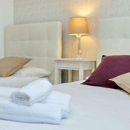 Bella San Pietro Apartment โรม ภายนอก รูปภาพ